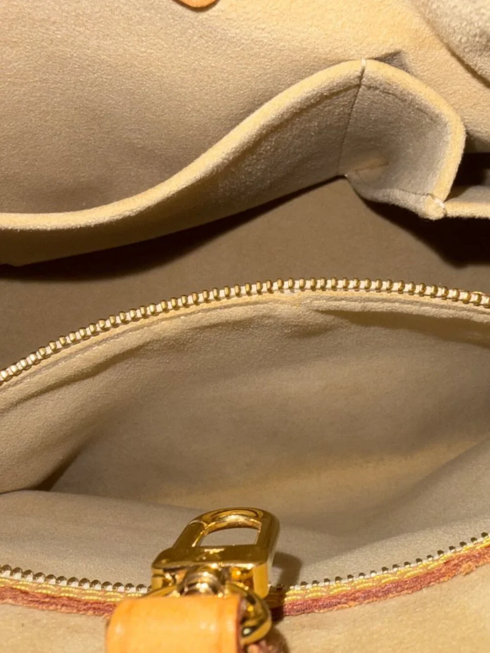 Louis Vuitton louis vuitton